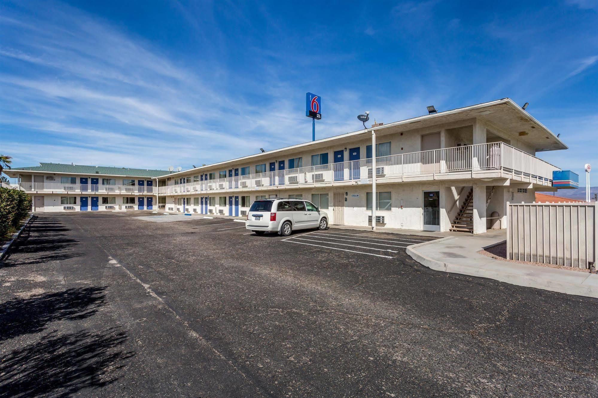 Motel 6-Needles, Ca Dış mekan fotoğraf